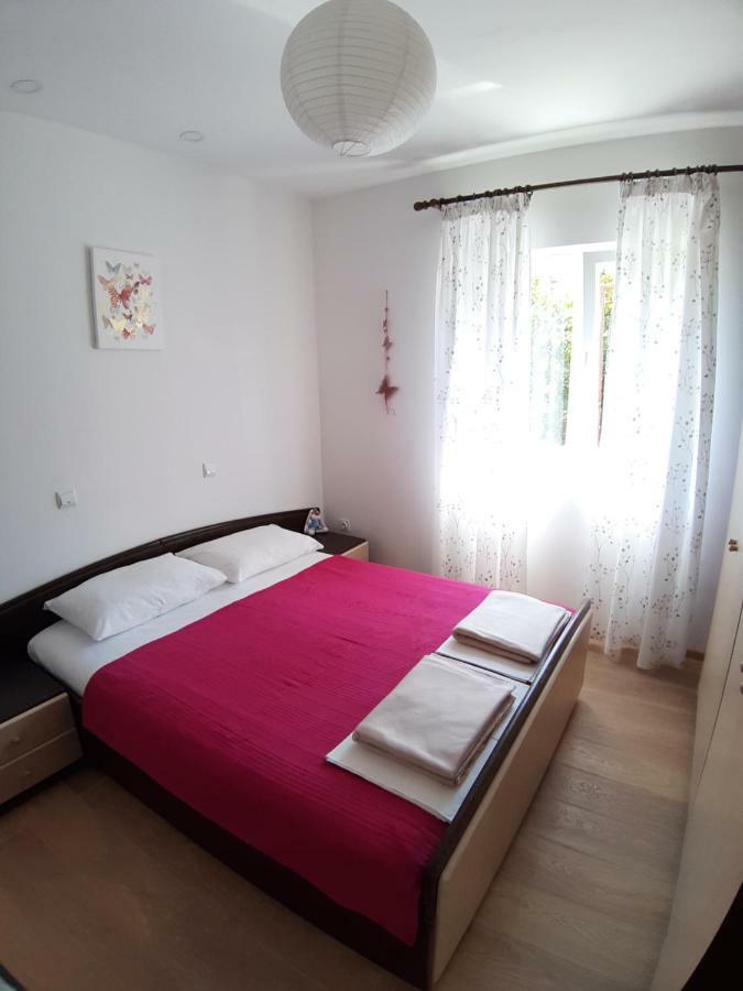 Apartment Butterfly Split - For Rest And Relaxation Εξωτερικό φωτογραφία