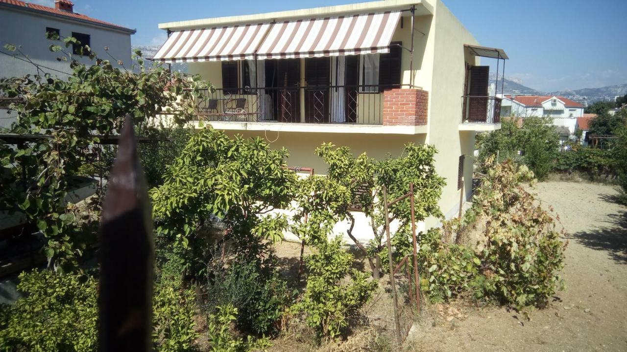 Apartment Butterfly Split - For Rest And Relaxation Εξωτερικό φωτογραφία
